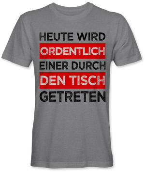 Durch den Tisch getreten